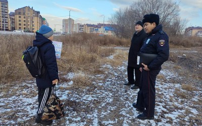 8 школьников вывели с неокрепшего льда в Абакане. В городе идут рейды