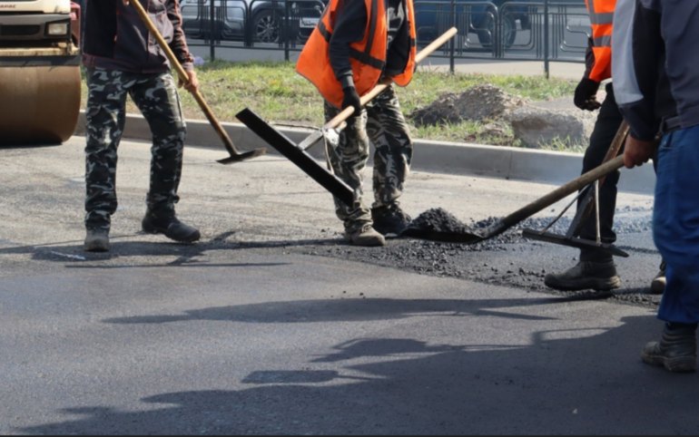 Комарова в Абакане расширят до четырех полос