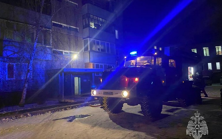 Из-за курения в Саяногорске была эвакуация. Есть пострадавший