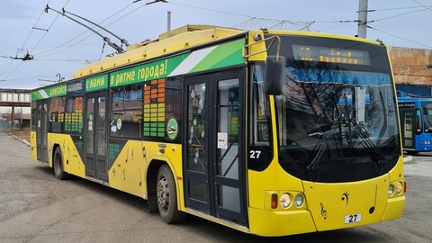 С января проезд в абаканских троллейбусах будет стоить 38 руб., а в автобусах 40 