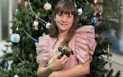 Владимир Путин подарил мопса школьнице из Красноярского края