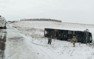 Два грузовика столкнулись в Боградском районе