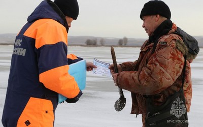 Лед в Хакасии укрепляется. На непроточных водоемах уверенно выдержит группу людей