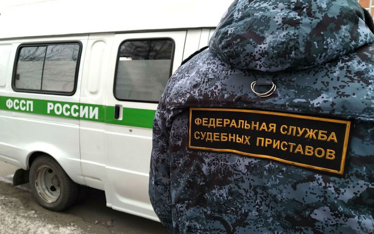 Абаканец подрался с машиной и попал под уголовное дело