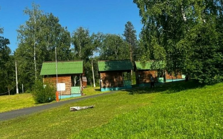 Экс-директор лагеря под Абазой после смерти 10-летней девочки предстанет перед судом