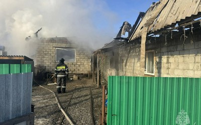 Мужчина погиб в пожаре в Троицком из-за непотушенной сигареты