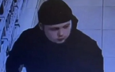Парфюм на 35 тыс. руб. вынесли из магазина в Абакане