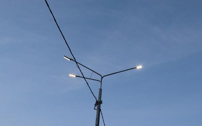 Уличное освещение на Итыгина в Абакане доделают в этом году