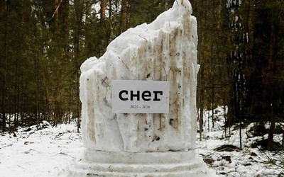 Памятник снегу появился в Красноярске