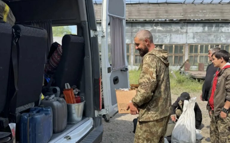 Парашютно-десантная пожарная служба Хакасии помогает тушить леса в Красноярском крае 