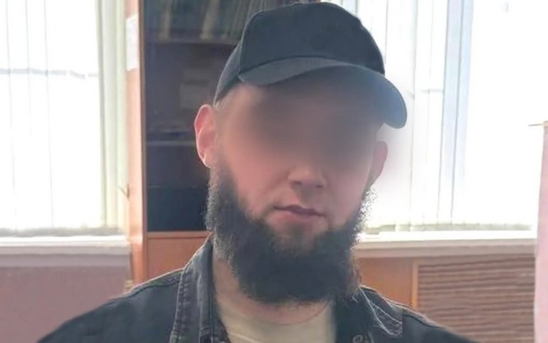Притворялся девушкой: мужчина вымогал деньги у 16-летнего подростка из Абакана