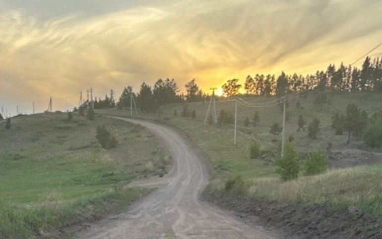 Квадроцикл опрокинулся в Аскизском районе. У водителя перелом ребер и травма головы