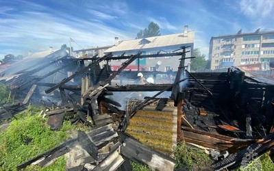 Дом сгорел в Бельтирском из-за замыкания проводки