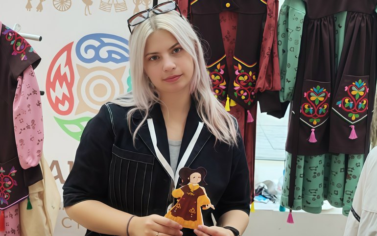 Студентка ХГУ выиграла 1 млн рублей на костюмы с 3D-декором