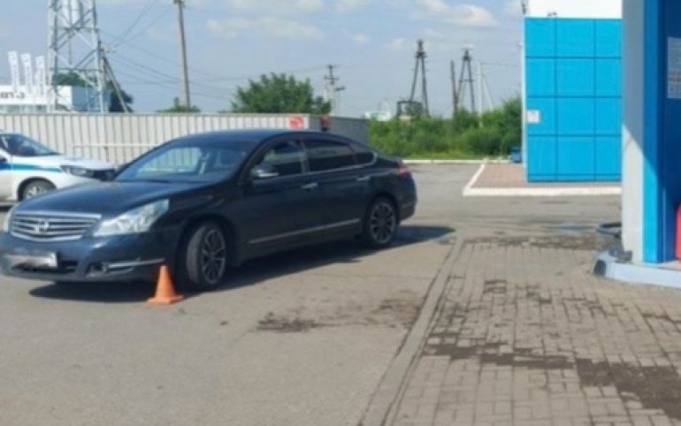 Мужчину сбили на заправке в Усть-Абаканском районе