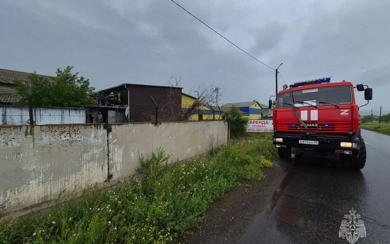 Пожар на частной пивоварне тушили в Усть-Абакане