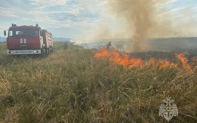 Степной пожар в Аскизском районе помогали тушить добровольцы