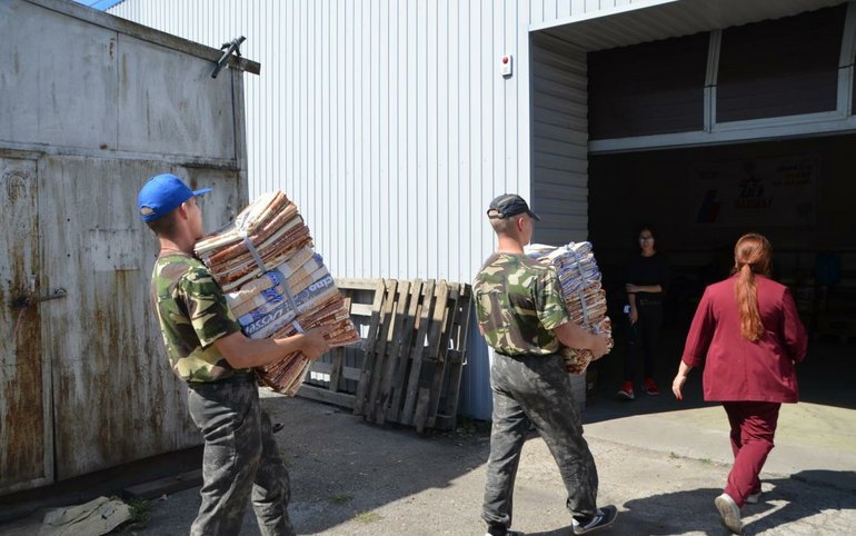 Новая партия гумгруза уйдет из Абакана на Донбасс в сентябре