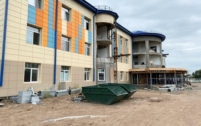 Детскую поликлинику в Черногорске введут в эксплуатацию до 1 декабря