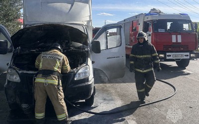 «Газель» загорелась в Абакане