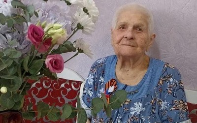 Ухаживала за ранеными солдатами: 100 лет исполнилось труженице тыла из Абакана
