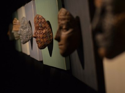 Скульптор из Тбилиси выставит в Хакасии керамику и ювелирные изделия