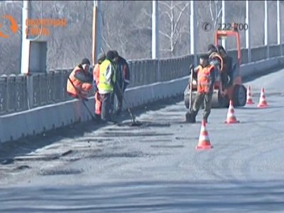 Будет ли ремонт дороги на коммунальном мосту в Абакане?