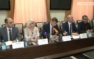 Советники губернатора Хакасии оказались совсем не советниками