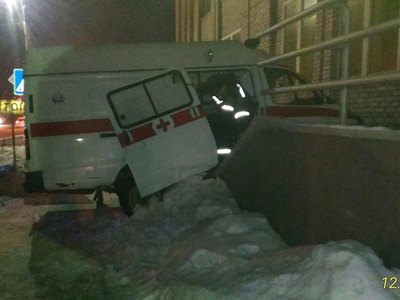 В машине скорой во время аварии в Саяногорске был человек в коме