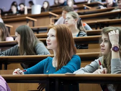 Обязательное распределение после окончания вузов предложили ввести в России