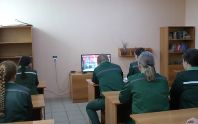 Женской исправительной колонии в Хакасии подключили кабельное телевидение