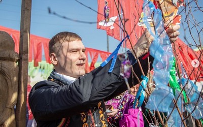 Глава Хакасии Валентин Коновалов стал одним из самых бедных в истории
