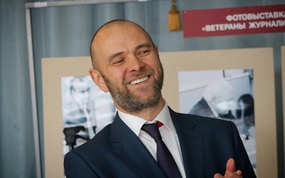 Владислав Никонов о КЭФ-конфузе Валентина Коновалова: «Улыбаемся и машем!»
