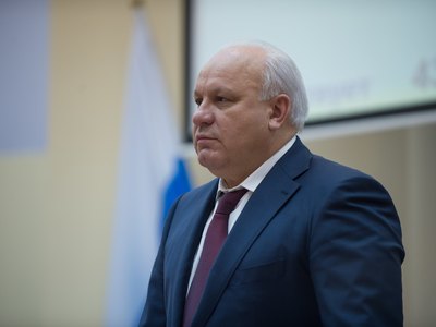 Глава Хакасии Виктор Зимин отчитается о работе правительства за 2017 год