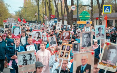 Ширятся ряды Бессмертного полка в Абакане