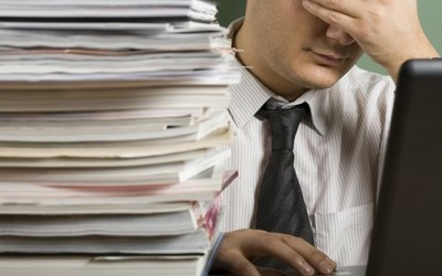 64% россиян работают вечером, ночью или на выходных