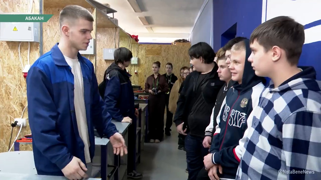 Мастер-классы для школьников провели студенты Абаканского строительного техникума