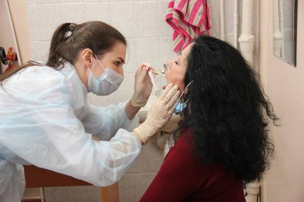 За выходные коронавирус выявили почти у 350 человек в Хакасии