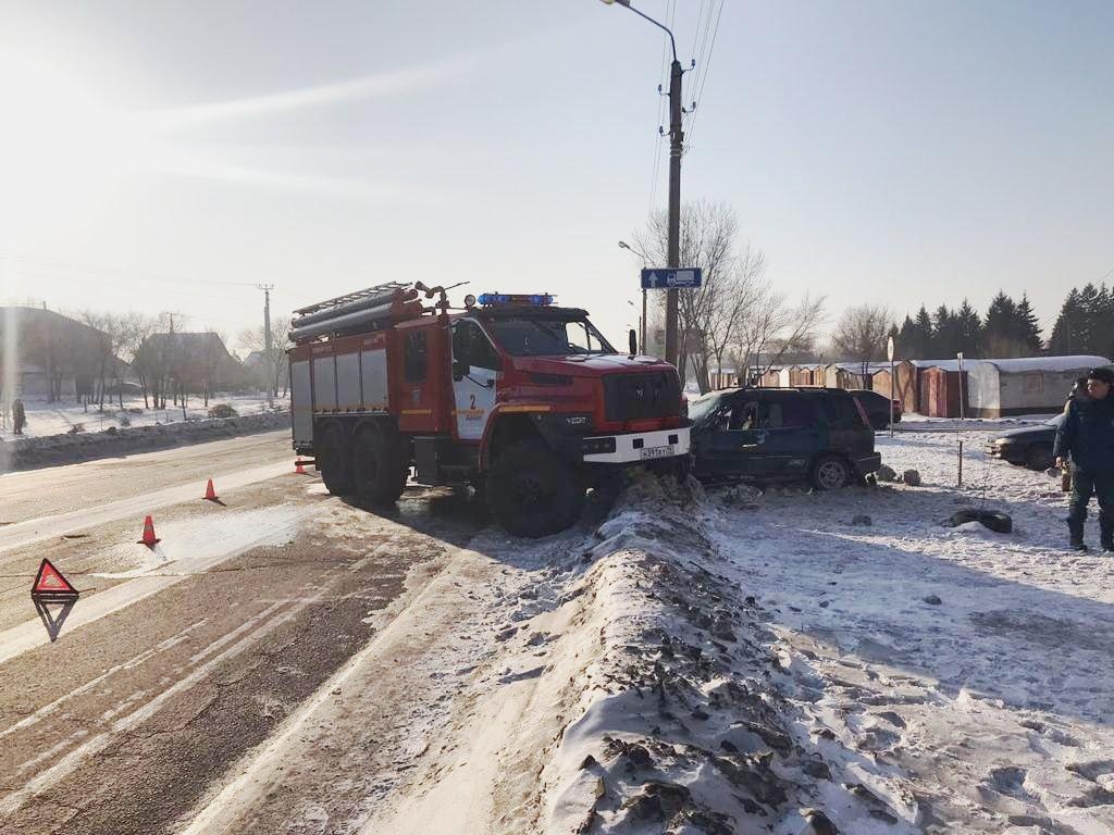 В ДТП с пожарной машиной в Абакане пострадали двое | Медиагруппа 