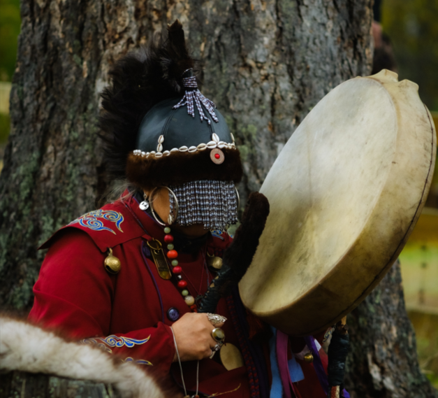 Чыл Пазы: жителей Хакасии зовут на шаманские обряды на Тропе предков